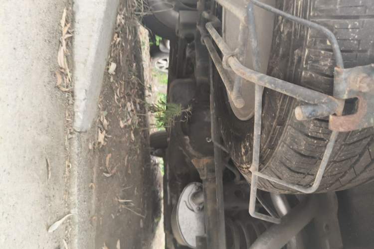 Used Roewe W5 2013 1.8T 4WD Automatic High-End Model Chassis Rear
