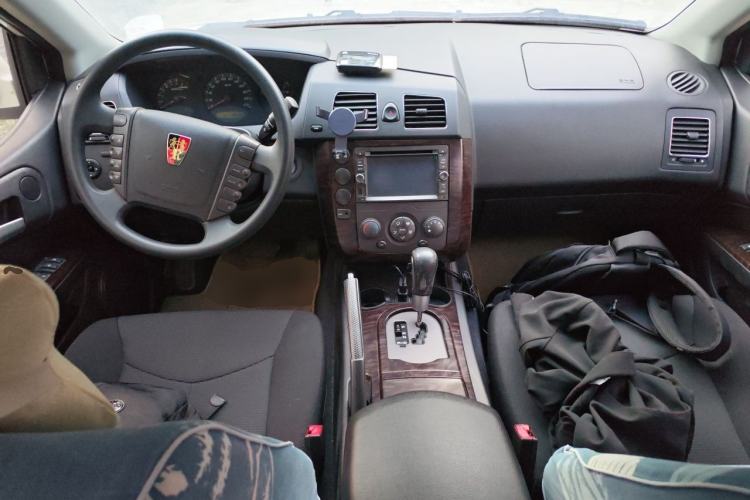 Used Roewe W5 2013 1.8T 2WD Automatic Xingyu Edition Center Console