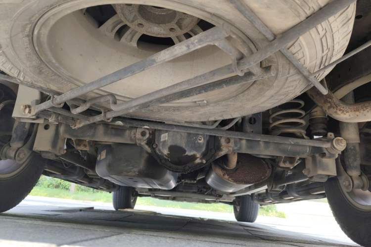 Used Roewe W5 2013 1.8T 2WD Automatic Xingyu Edition Chassis Rear