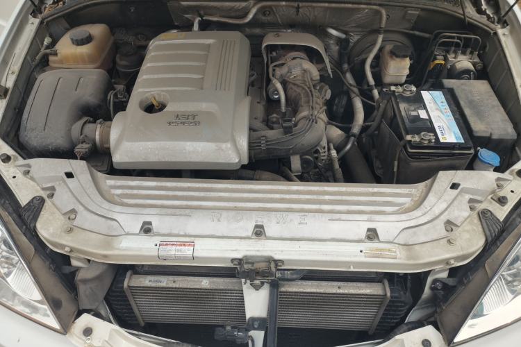 Used Roewe W5 2013 1.8T 4WD Automatic High-End Model Engine Bay