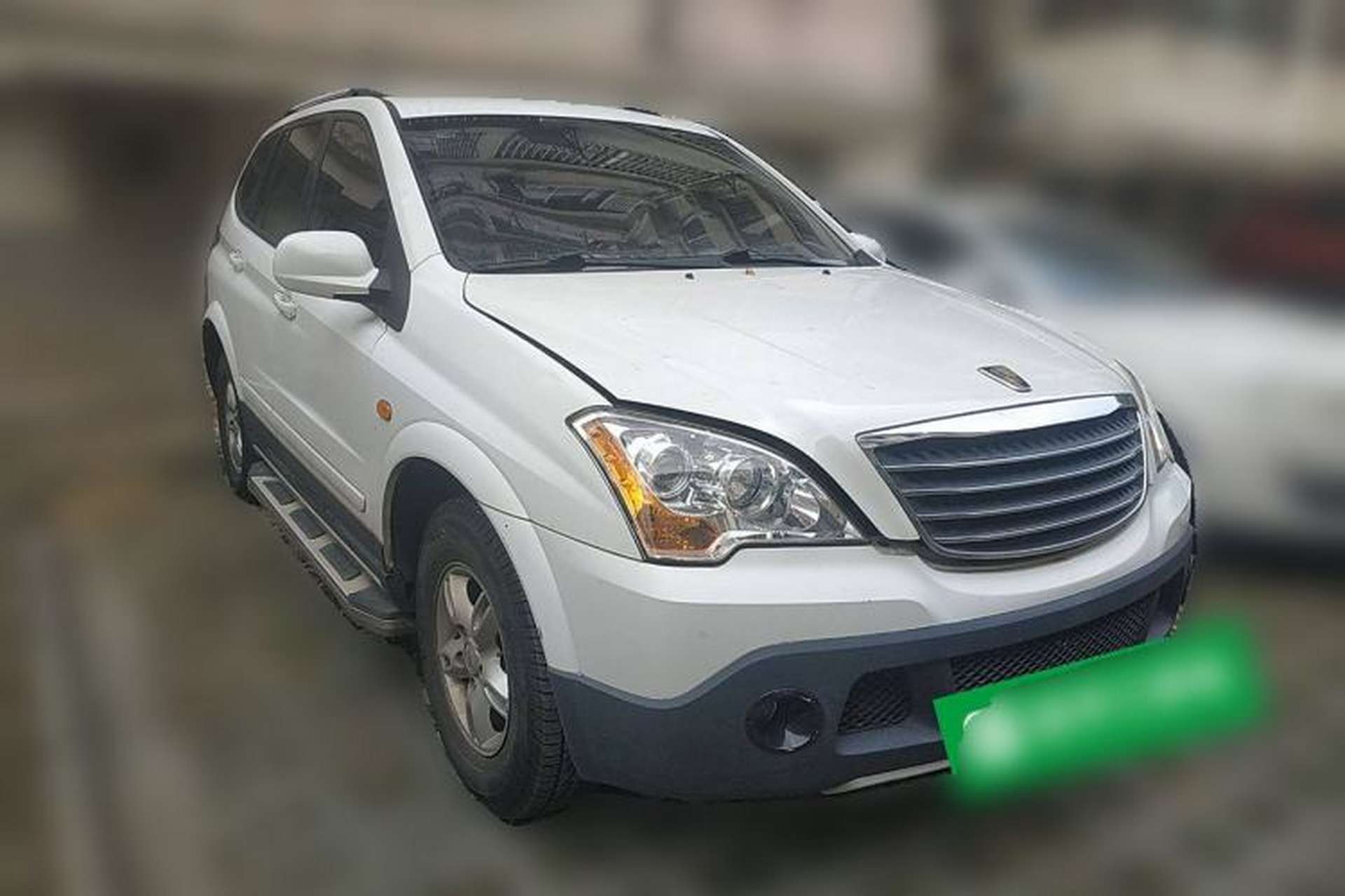 Used Roewe W5 2013 1.8T 2WD Automatic Xingyu Edition Front Right 45 Deg