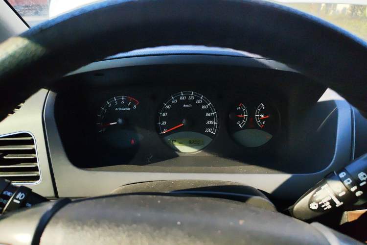 Used Roewe W5 2013 1.8T 4WD Automatic Executive Edition Instrument Cluster
