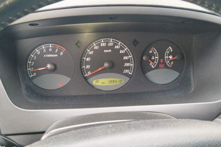 Used Roewe W5 2013 1.8T 4WD Automatic High-End Model Instrument Cluster