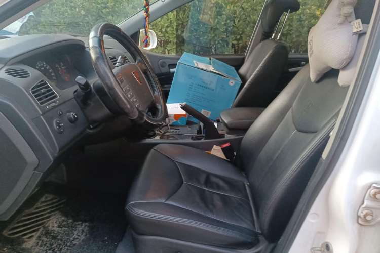 Used Roewe W5 2013 1.8T 4WD Automatic High-End Model Left Front Seat