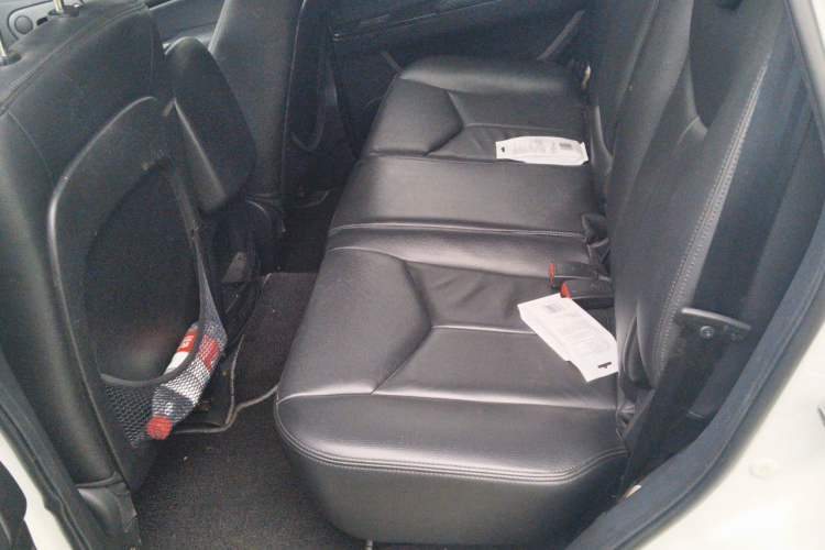 Used Roewe W5 2013 1.8T 4WD Automatic High-End Model Left Rear Seat