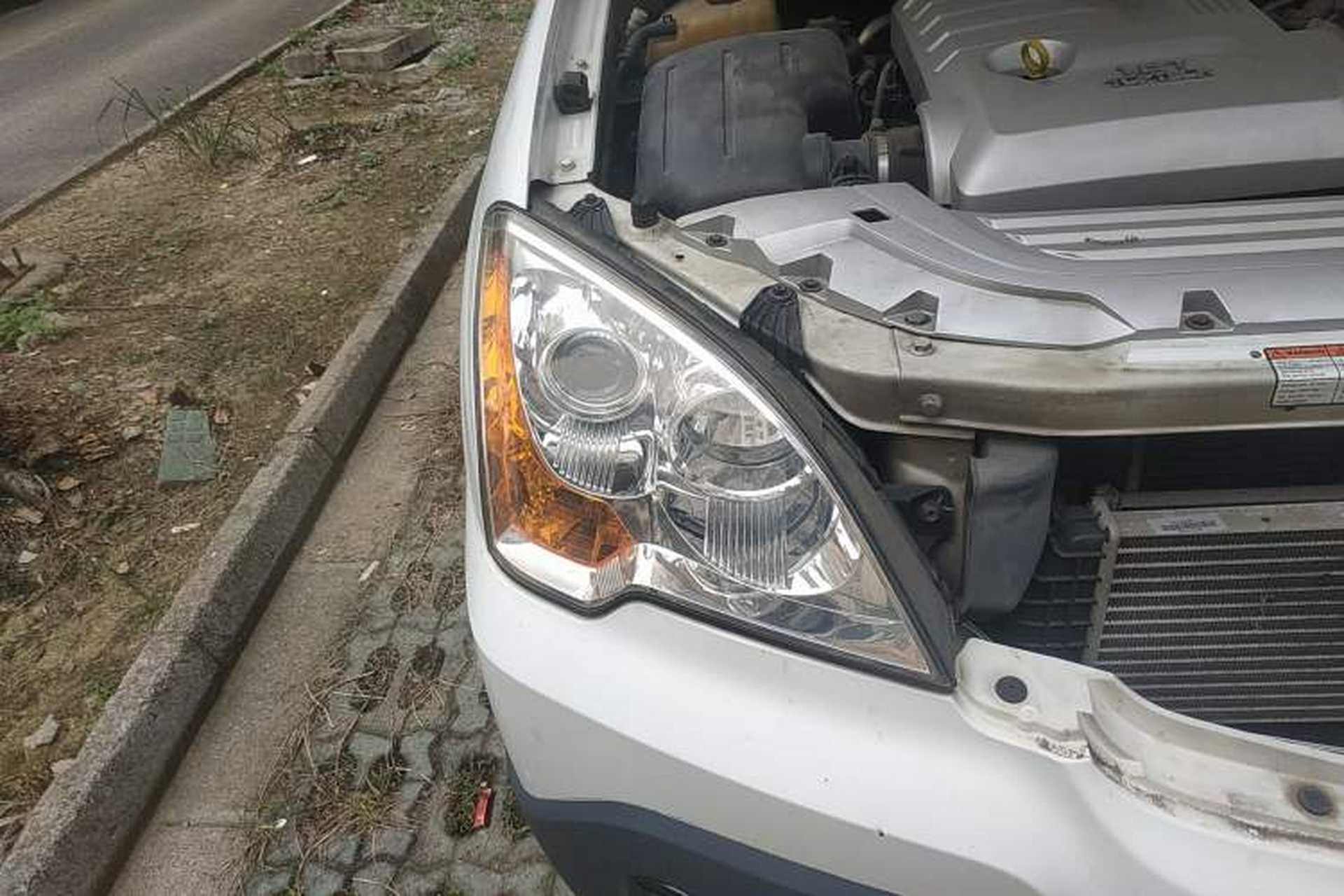 Used Roewe W5 2013 1.8T 2WD Automatic Xingyu Edition Right Front Headlight