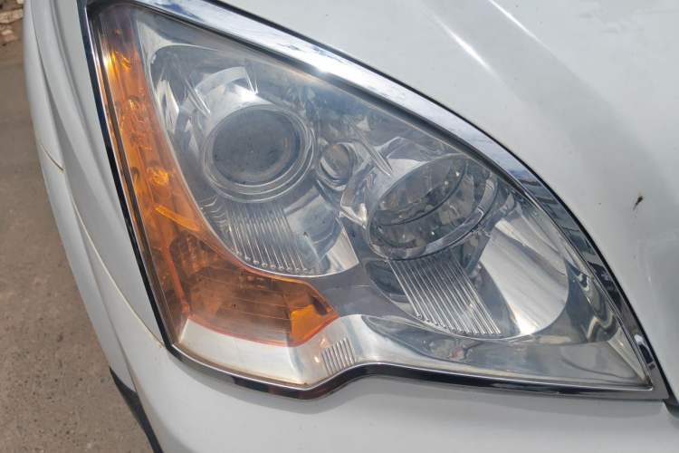 Used Roewe W5 2013 1.8T 4WD Automatic High-End Model Right Front Headlight