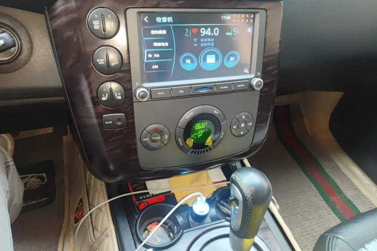 Used Roewe W5 2014 1.8T 4WD Automatic Haoyu Special Edition Audio And AC Panel