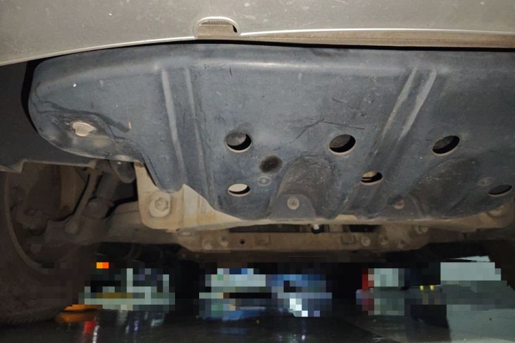 Used Roewe W5 2014 1.8T 2WD Automatic Tharu Special Edition Chassis Front