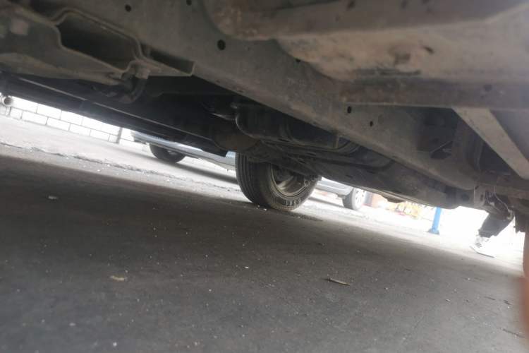 Used Roewe W5 2014 1.8T 4WD Automatic Haoyu Special Edition Chassis Front Left