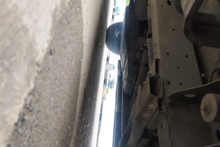 Used Roewe W5 2014 1.8T 2WD Automatic Tharu Special Edition Chassis Front Right