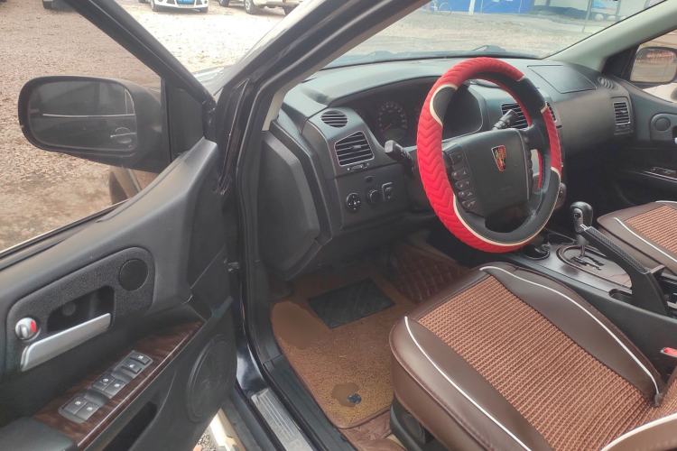Used Roewe W5 2014 1.8T 2WD Automatic Tharu Special Edition Driver Seat