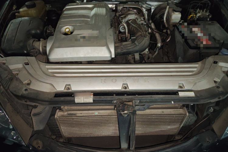 Used Roewe W5 2014 1.8T 2WD Automatic Tharu Special Edition Engine Bay