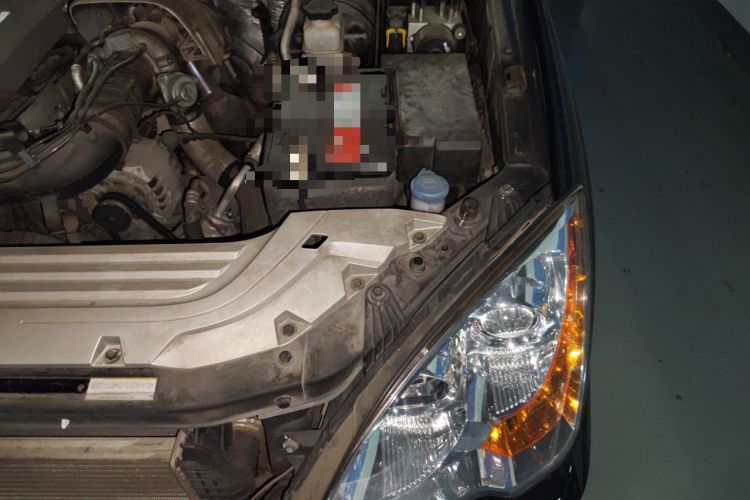 Used Roewe W5 2014 1.8T 2WD Automatic Tharu Special Edition Engine Bay Left