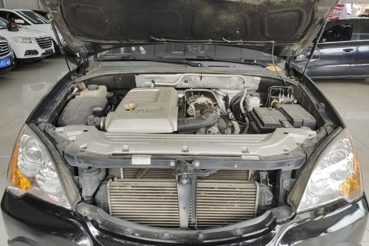 Used Roewe W5 2014 1.8T 2WD Automatic Tharu Special Edition Engine Bay