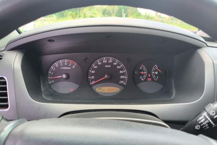 Used Roewe W5 2014 1.8T 2WD Automatic Tharu Special Edition Instrument Cluster