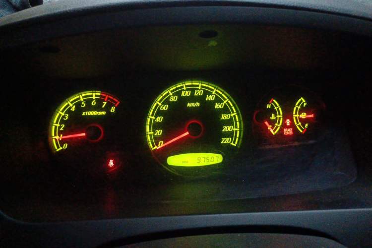 Used Roewe W5 2014 1.8T 2WD Manual Chiyu Special Edition Instrument Cluster