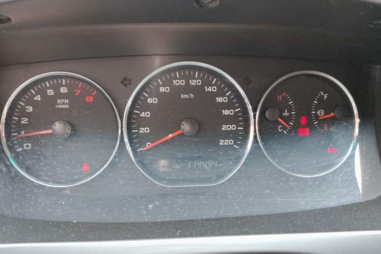 Used Roewe W5 2014 1.8T 2WD Automatic Tharu Special Edition Instrument Cluster