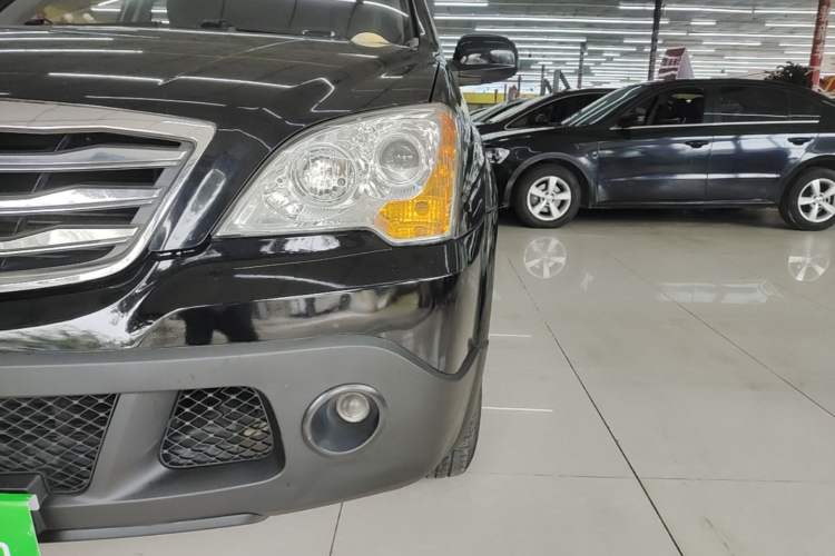 Used Roewe W5 2014 1.8T 2WD Automatic Tharu Special Edition Left Front Headlight