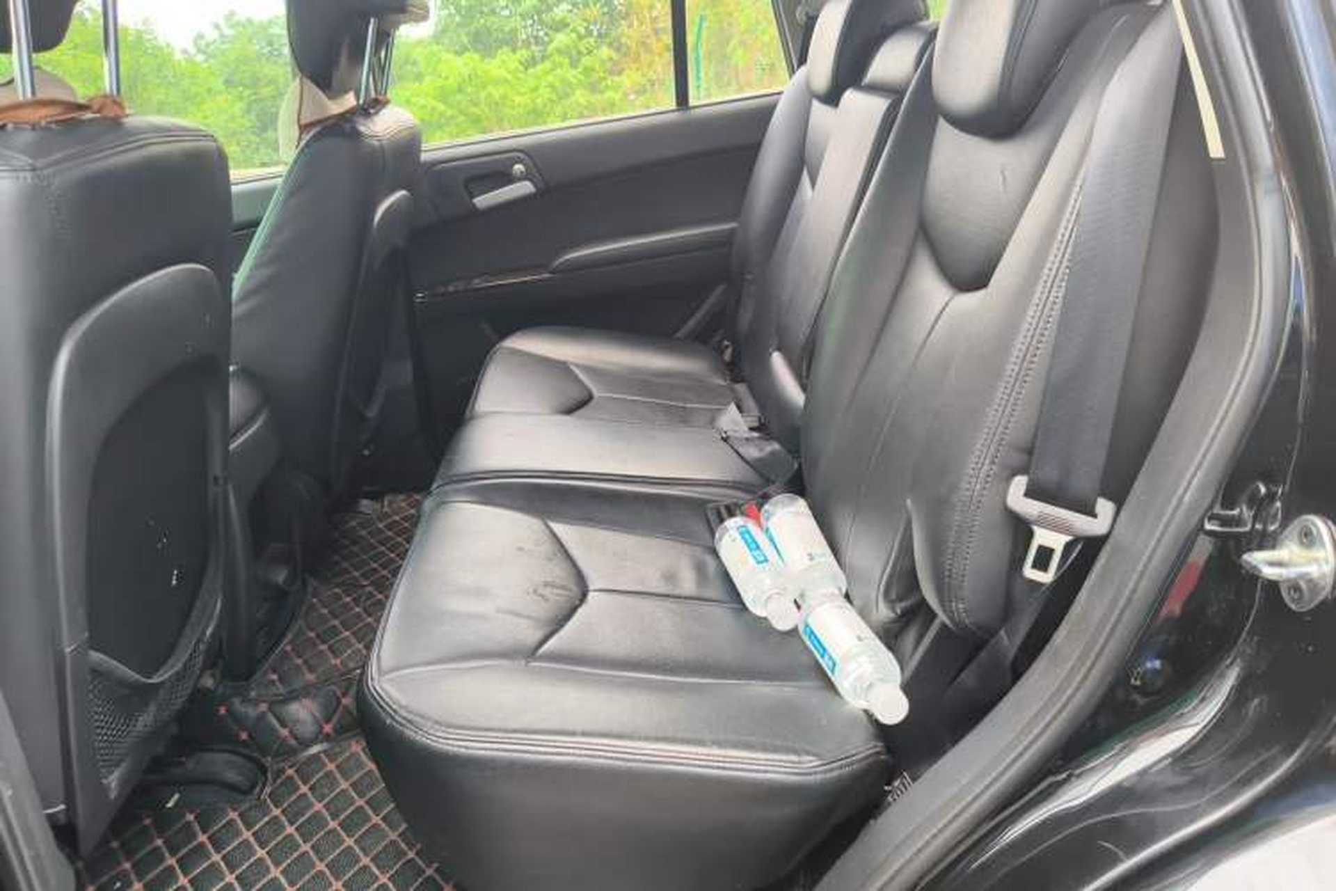 Used Roewe W5 2014 1.8T 2WD Automatic Tharu Special Edition Left Rear Seat