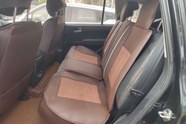 Used Roewe W5 2014 1.8T 2WD Automatic Tharu Special Edition Left Rear Seat
