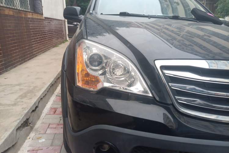 Used Roewe W5 2014 1.8T 2WD Manual Chiyu Special Edition Right Front Headlight