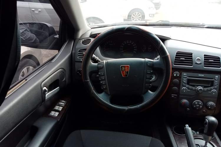 Used Roewe W5 2014 1.8T 2WD Automatic Tharu Special Edition Steering Wheel