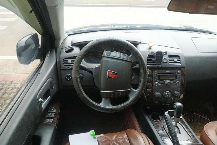 Used Roewe W5 2014 1.8T 2WD Automatic Tharu Special Edition Steering Wheel