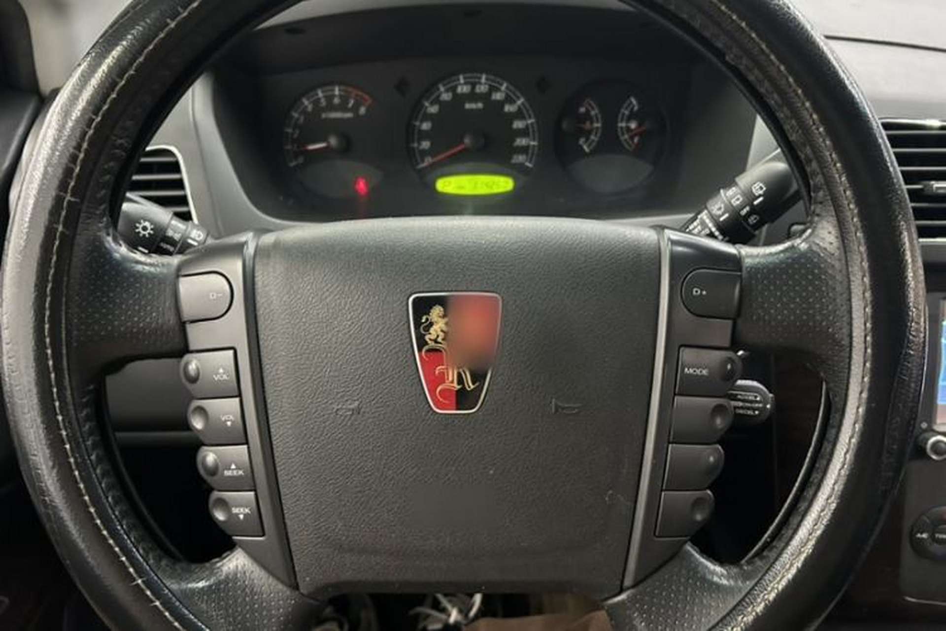 Used Roewe W5 2014 1.8T 4WD Automatic Haoyu Special Edition Steering Wheel
