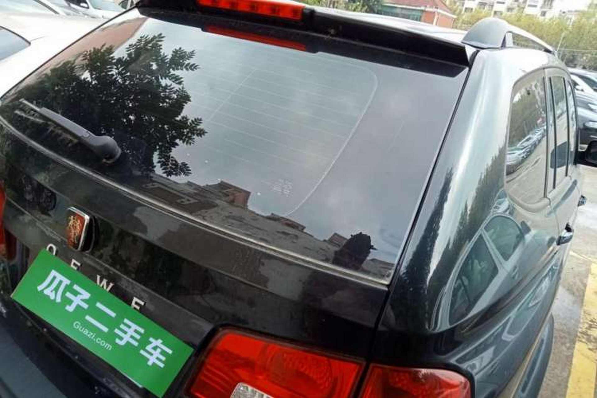 Used Roewe W5 2014 1.8T 2WD Automatic Tharu Special Edition Trunk