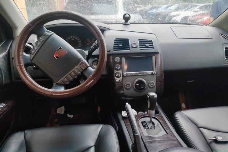 Used Roewe W5 2014 1.8T 4WD Automatic Haoyu Special Edition Center Console