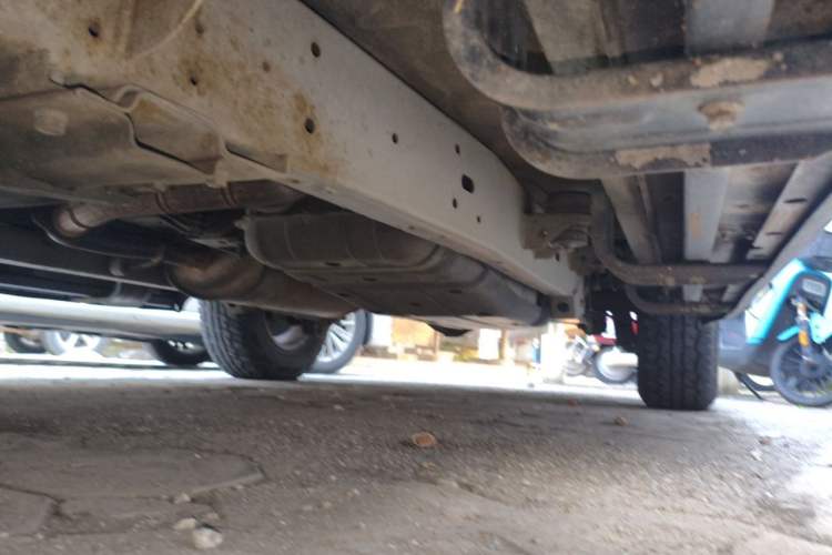 Used Roewe W5 2014 1.8T 2WD Automatic Tharu Special Edition Chassis Front Left