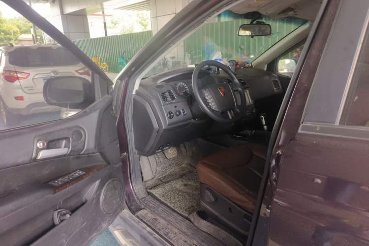Used Roewe W5 2014 1.8T 2WD Automatic Tharu Special Edition Driver Seat
