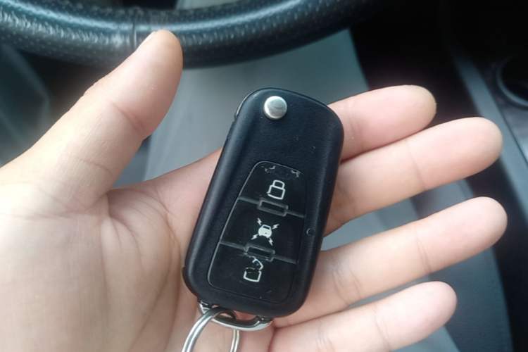Used Roewe W5 2014 1.8T 4WD Automatic Haoyu Special Edition Interior 1