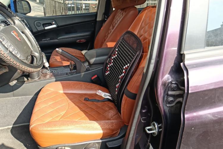 Used Roewe W5 2014 1.8T 2WD Automatic Tharu Special Edition Left Front Seat