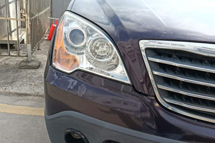 Used Roewe W5 2014 1.8T 2WD Automatic Tharu Special Edition Right Front Headlight