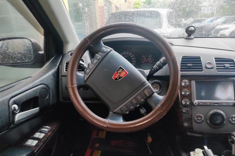 Used Roewe W5 2014 1.8T 4WD Automatic Haoyu Special Edition Steering Wheel