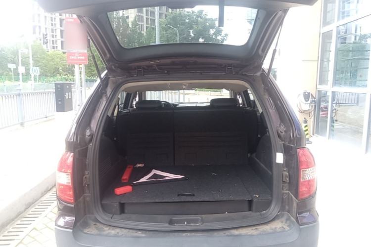 Used Roewe W5 2014 1.8T 4WD Automatic Haoyu Special Edition Trunk