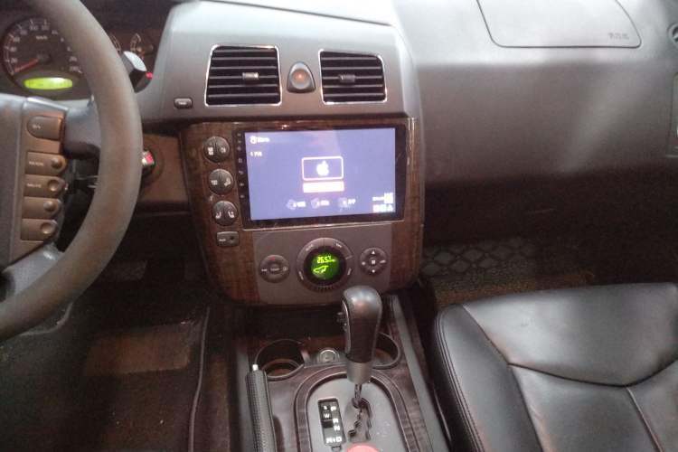 Used Roewe W5 2014 1.8T 4WD Automatic Haoyu Special Edition Audio And AC Panel