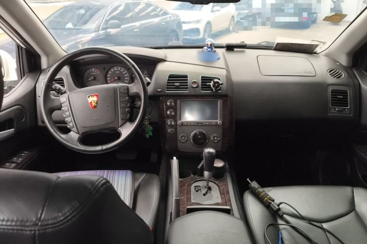 Used Roewe W5 2014 1.8T 4WD Automatic Haoyu Special Edition Center Console