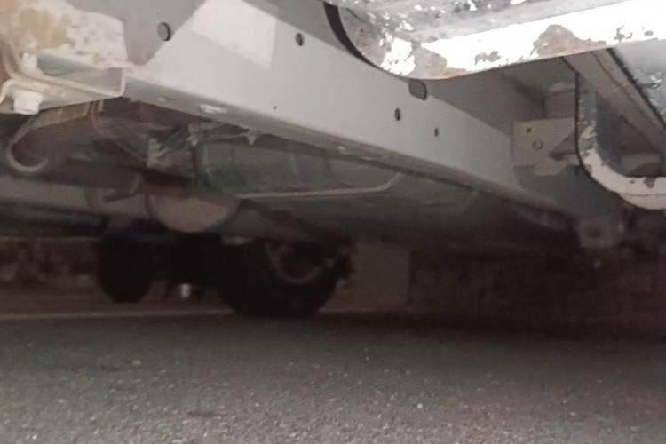 Used Roewe W5 2014 1.8T 2WD Automatic Tharu Special Edition Chassis Front Left