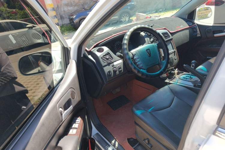 Used Roewe W5 2014 1.8T 4WD Automatic Haoyu Special Edition Driver Seat