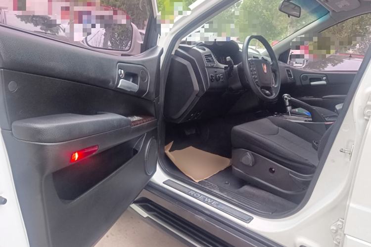 Used Roewe W5 2014 1.8T 2WD Automatic Tharu Special Edition Driver Seat
