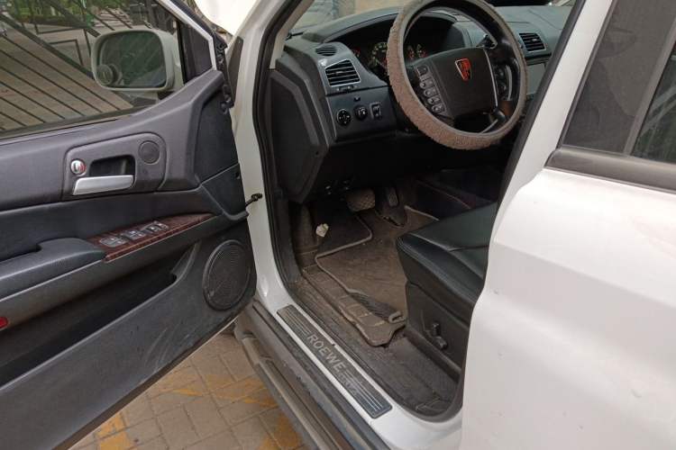Used Roewe W5 2014 1.8T 4WD Automatic Haoyu Special Edition Driver Seat