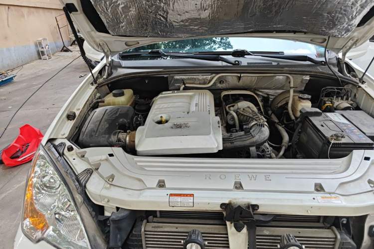 Used Roewe W5 2014 1.8T 2WD Automatic Tharu Special Edition Engine Bay Right