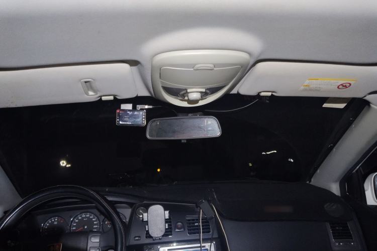 Used Roewe W5 2014 1.8T 2WD Automatic Tharu Special Edition Headliner