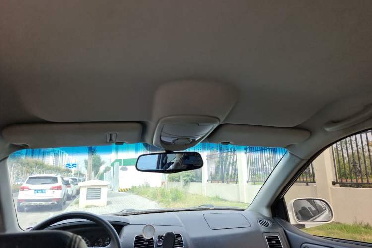 Used Roewe W5 2014 1.8T 2WD Manual Chiyu Special Edition Headliner