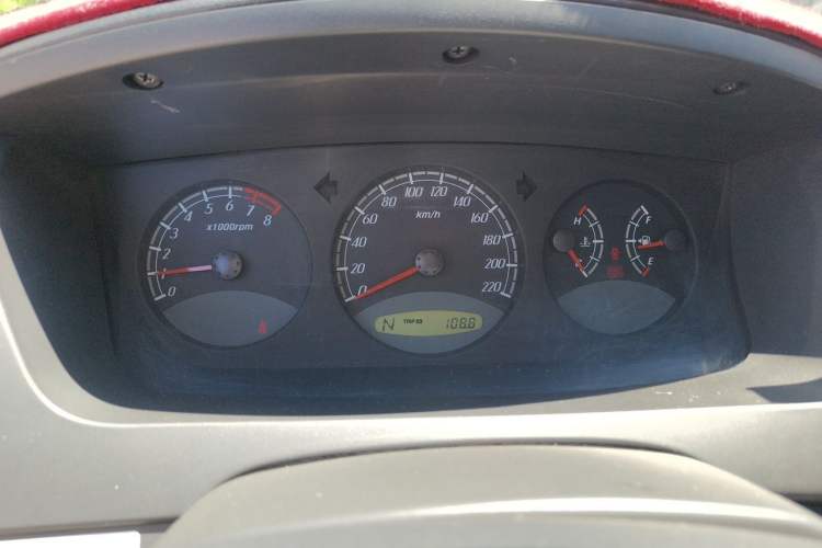Used Roewe W5 2014 1.8T 4WD Automatic Haoyu Special Edition Instrument Cluster