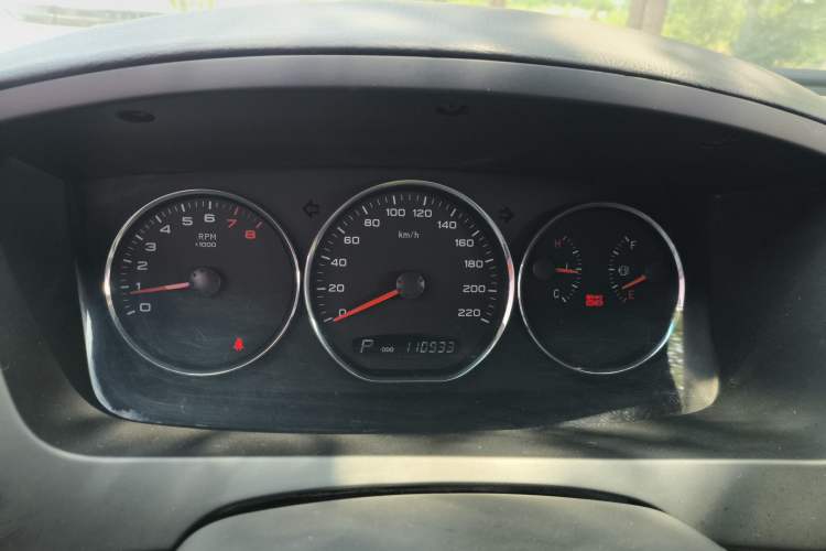 Used Roewe W5 2014 1.8T 4WD Automatic Haoyu Special Edition Instrument Cluster