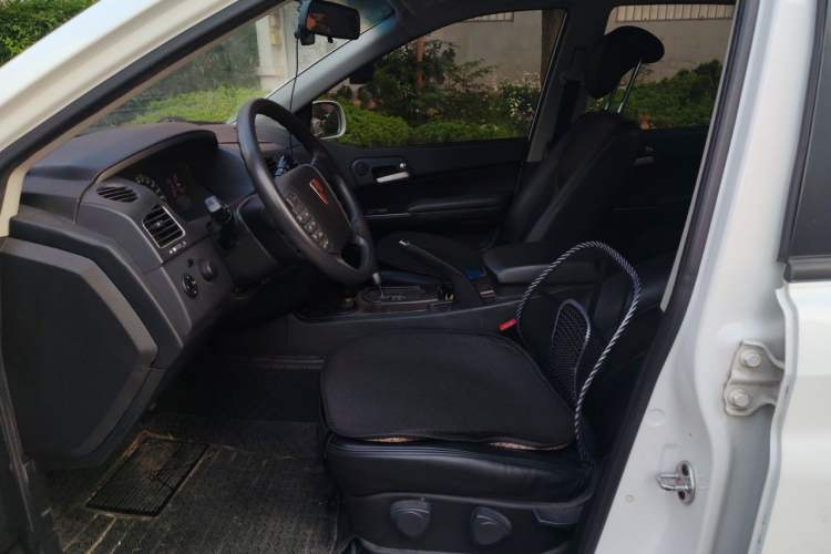 Used Roewe W5 2014 1.8T 2WD Automatic Tharu Special Edition Left Front Seat